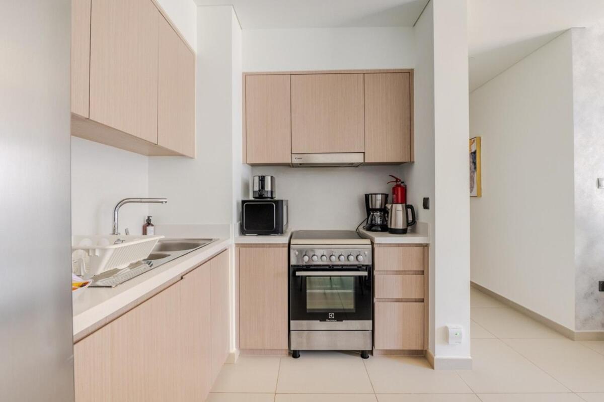 Lux 2br In Downtown Dxb
